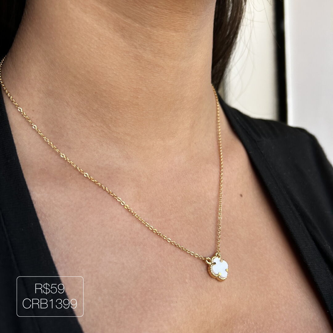 Colar V@n Cleef c/ 1 Pingente P Madre Dourado